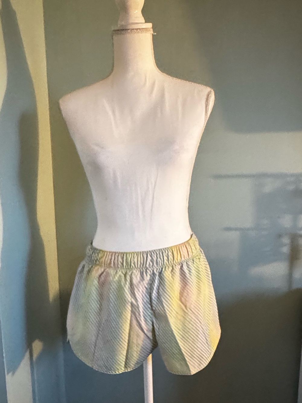 EUC Old Navy Pastel Striped Athletic Shorts Small Running